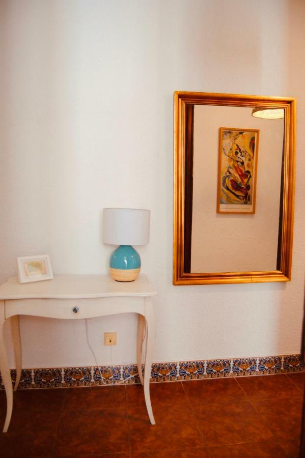Luz Y Sencillez En El Centro Historico De Malaga Apartment Ngoại thất bức ảnh